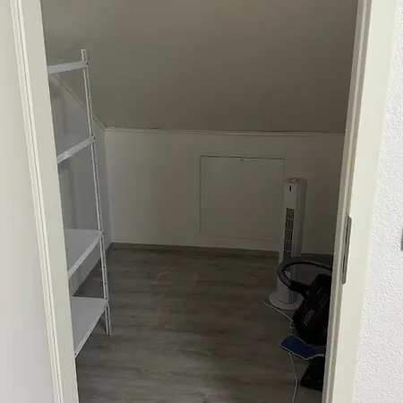 2 Zimmer Dachgeschosswohnung Apartment Kaiserslautern