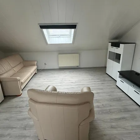 Apartment 2 Zimmer Dachgeschosswohnung Kaiserslautern
