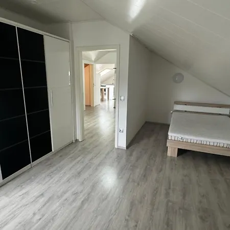 2 Zimmer Dachgeschosswohnung
