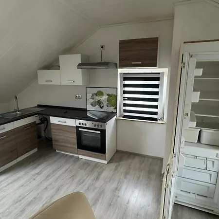 2 Zimmer Dachgeschosswohnung Apartment Kaiserslautern